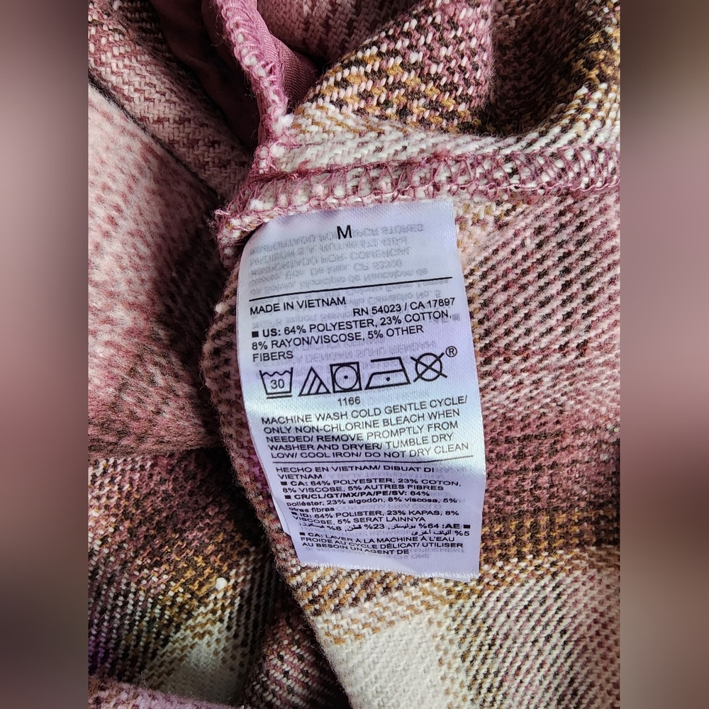 Old Navy Shacket - Picture 5 of 7